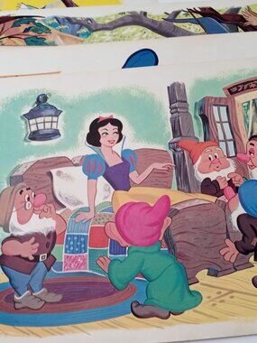5 Disney Placemat Daffy Duck Snow White Pinocchio Mickey Sword in Stone Table